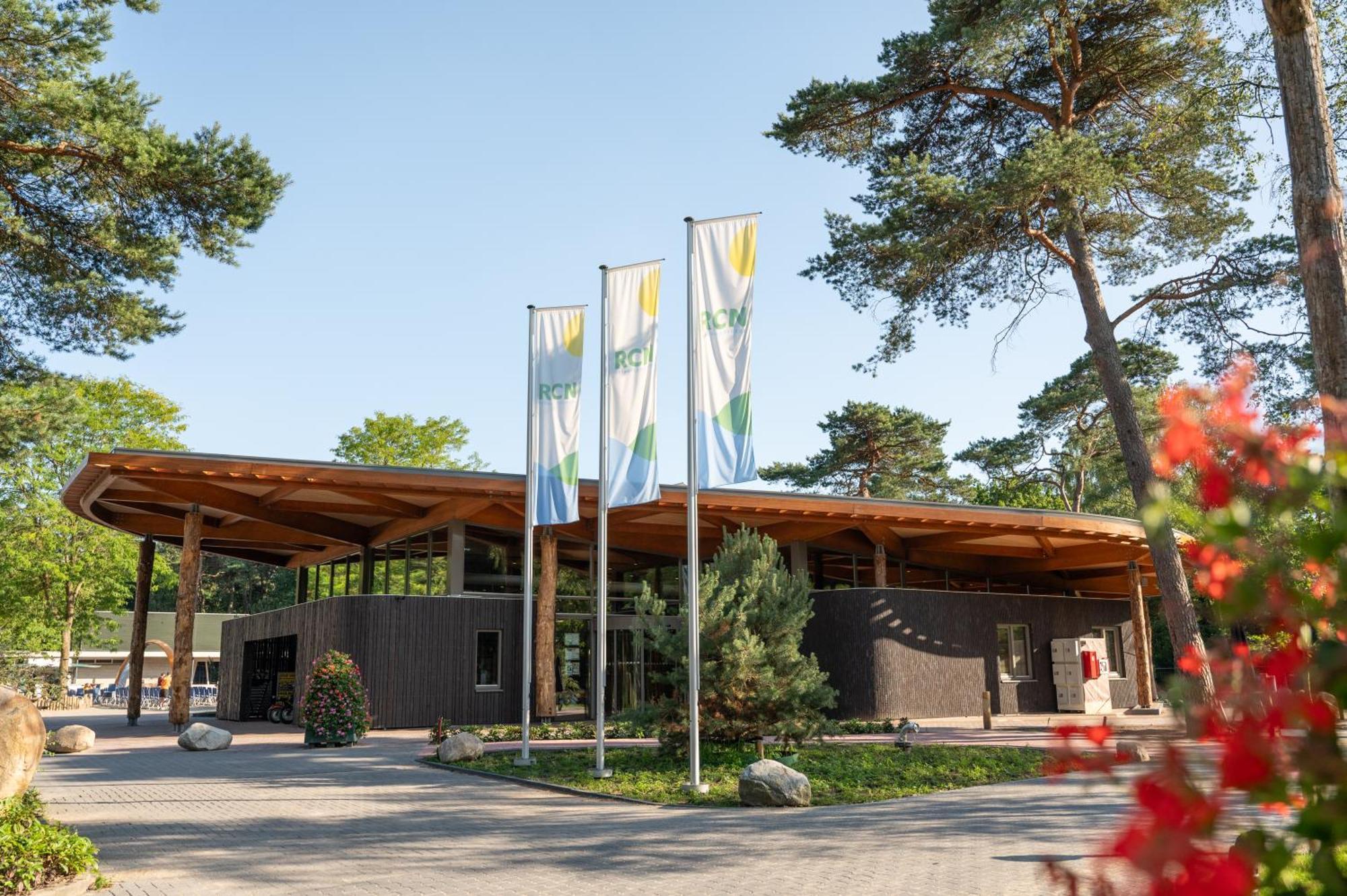 Rcn Het Grote Bos Hotel Doorn Bagian luar foto